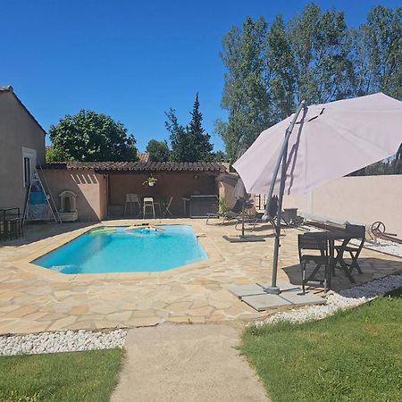 Tylyan Villa Le Thor Exterior photo