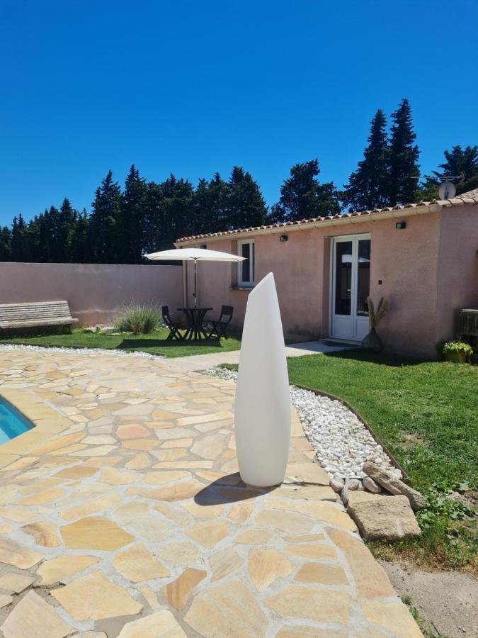 Tylyan Villa Le Thor Exterior photo